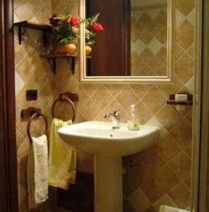 Xtrallusion offers characteristic Bed and Breakfast, B&B, Guest House, Hotel, Albergo and Country Lodge accommodation in Italy. Plus independent self-guided Walking, Adventure, Activity, Skiing and Paragliding Holiday itineraries on the Italian Rivieras, in the Italian Lakes, in the Italian Alps and in some of the most beautiful corners of Italy.